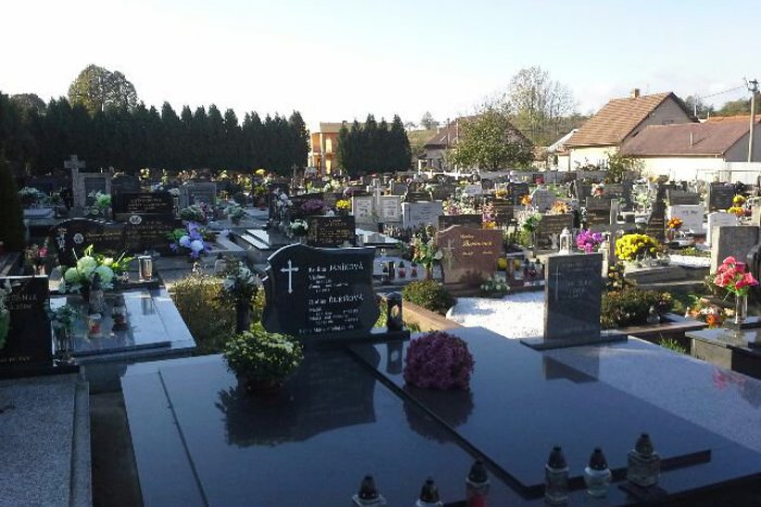Ilustračný obrázok k článku Mesto sa pripravuje na dušičky: Ako budú otvorené cintoríny v Žiline?