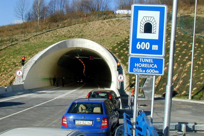 Ilustračný obrázok k článku Tunel Horelica na severnej D3-ke bude uzavretý: Dôvodom je jesenná údržba