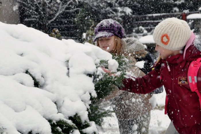 Ilustračný obrázok k článku Žilinský okres môže zasiahnuť silné sneženie: Koľko cm má napadať?