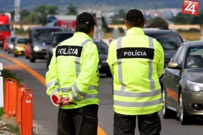 Ilustračný obrázok k článku V celom Žilinskom kraji sa chystá policajná kontrola: V TENTO deň vodiči pozor na pokuty