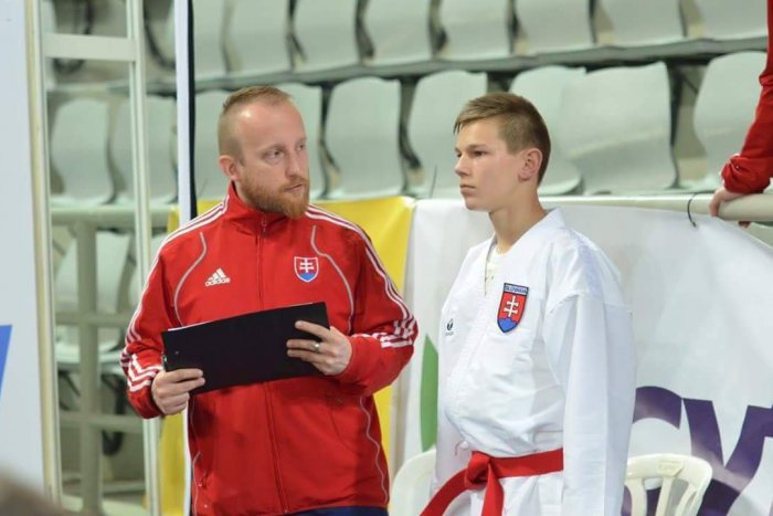 Ilustračný obrázok k článku Rozhovor so žilinským trénerom karate: V minulej sezóne sme získali až 184 medailí!