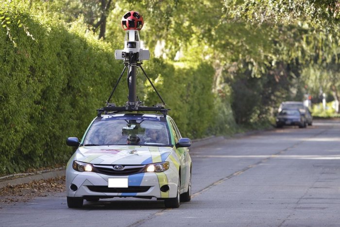 Ilustračný obrázok k článku Možno prejde aj vašou ulicou: Do Žiliny zavíta auto Google Street View!