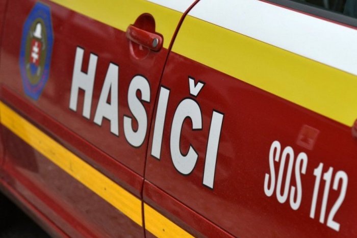 Ilustračný obrázok k článku Nočný zásah hasičov: Požiar dvoch áut spôsobil škody za desiatky tisíc eur