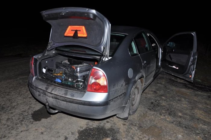 Ilustračný obrázok k článku Žilinských policajtov upútalo auto bez značky: Ľuboš toho má na rováši viac