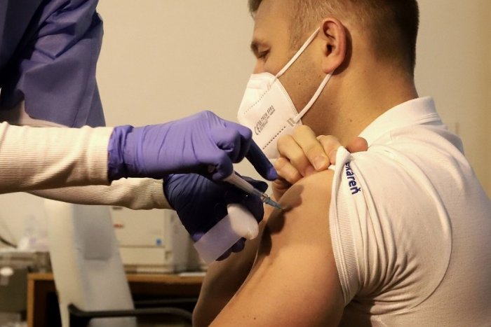 Ilustračný obrázok k článku Žilinská nemocnica oznámila DÁTUM začiatku očkovania: Kto dostane vakcínu prvý?