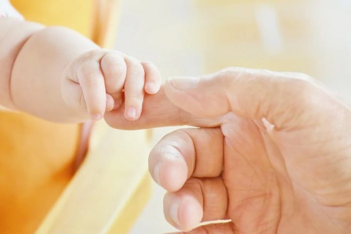 Ilustračný obrázok k článku Prvé dievčatko v ružomberskej nemocnici sa narodilo prvorodičke: Dostala krásne meno