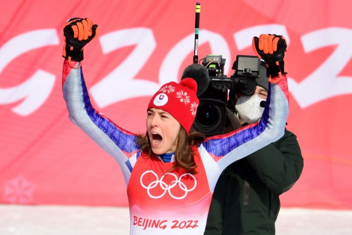 Ilustračný obrázok k článku Máme olympijskú MEDAILU! Fantastická Vlhová to dokázala a z Pekingu berie ZLATO!