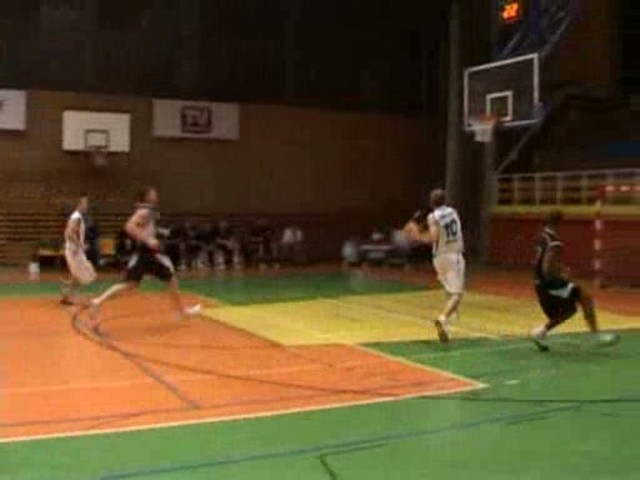 Basketbal: Váhostav-SK Žilina nestačil na majstra z Nitry